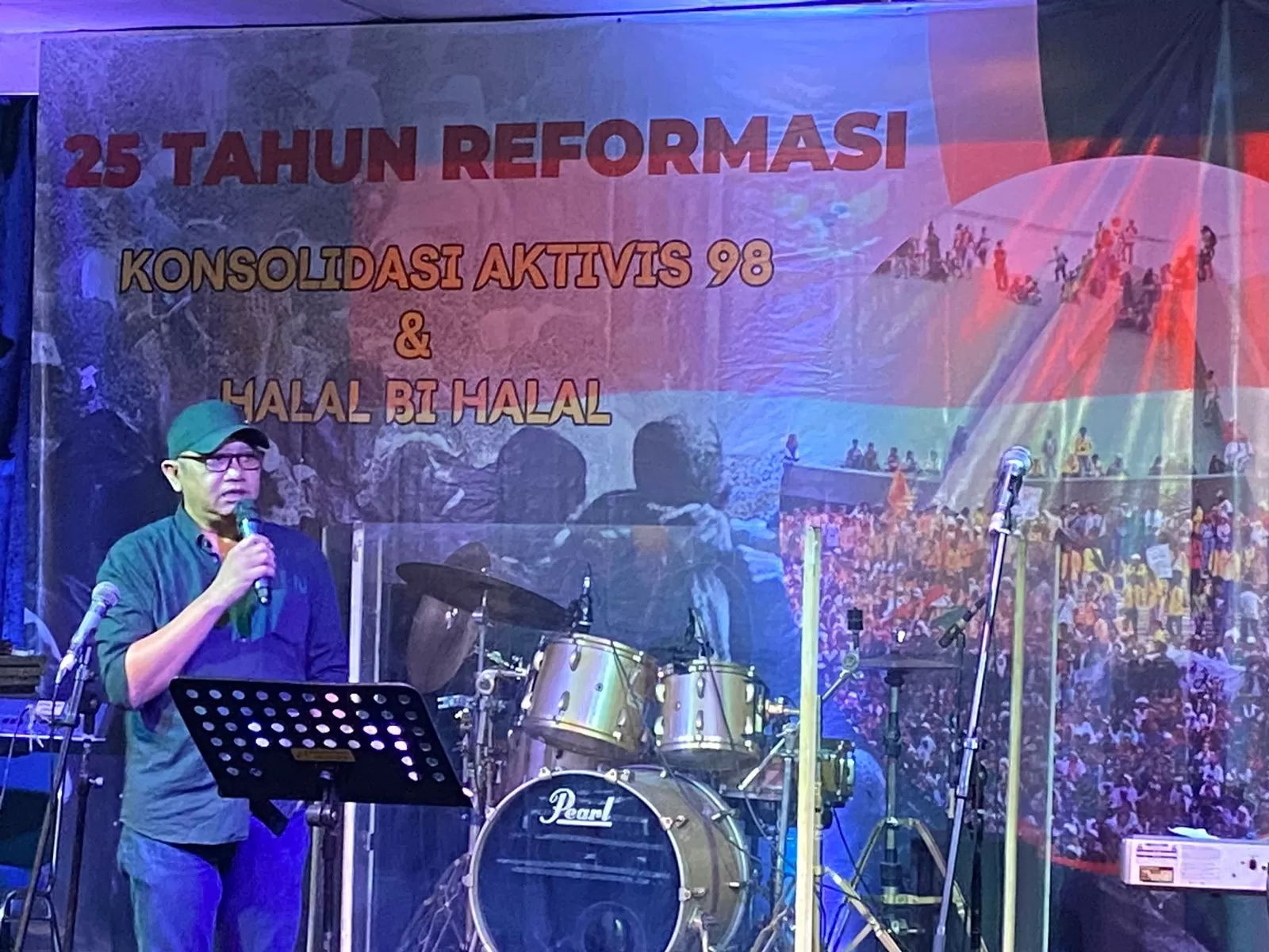 Ketua Panitia halal bihalal dan konsolidasi Eksponen Pejuang 98, Embay Supriyantoro, 