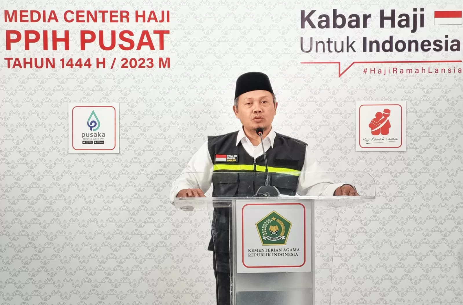 Koordinator Media Center Haji (MCH) PPIH Pusat Dodo Murtado 