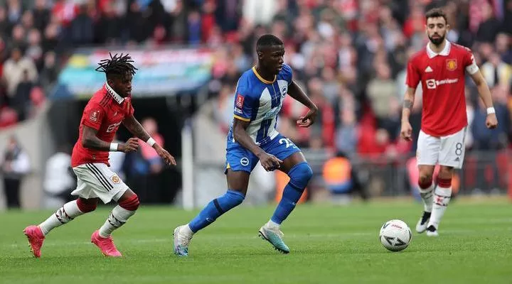 Moises Caicedo bermimpi main di Manchester United. (instagram official Moises Caicedo)