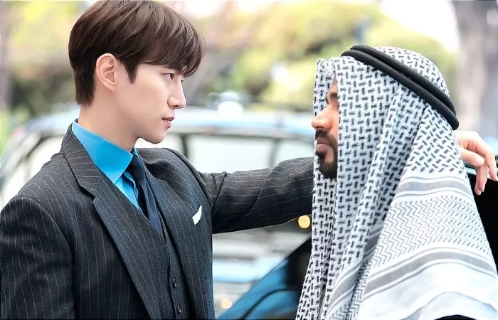 Kontroversi Pangeran Arab di King The Land  Bikin Rating Anjlok. (JTBC)