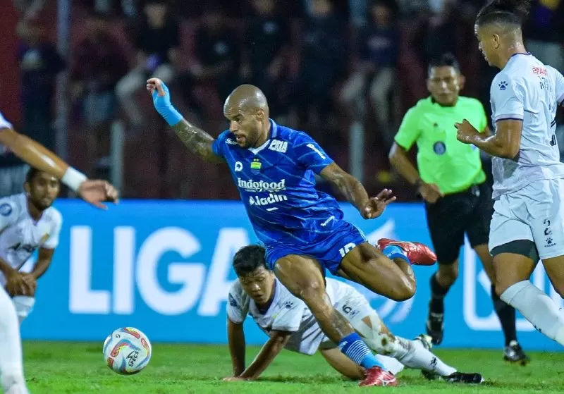 Hasil Persik Kediri Vs Persib Bandung pada pekan kelima Liga 1 2023/2024. (Foto: Persib Bandung)