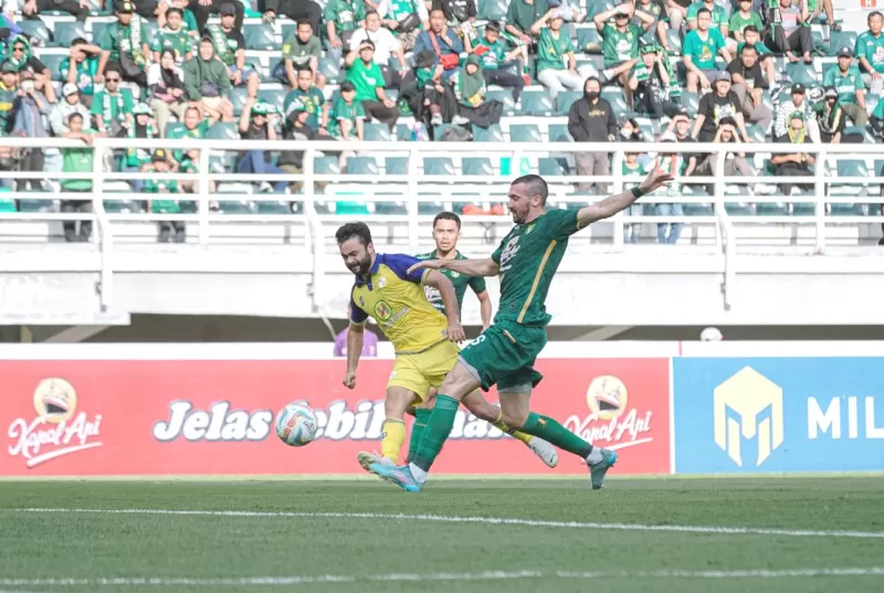 Persebaya siap tempur di markas PSIS Semarang, pada lanjutan pekan 3 Liga 1 2023-2024 di Stadion Jatidiri, Jawa Tengah. (Foto: Persebaya Surabaya)