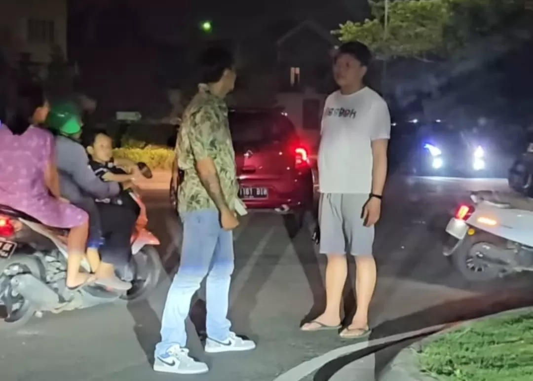 Video atlet MMA Rudy Golden Boy lumpuhkan sopir ugal-ugalan (tangkapan layar)