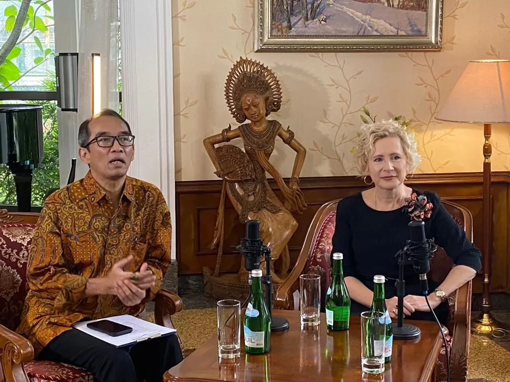 Wawancara eksklusif Strategi Media Network (SMN) dengan Duta Besar Rusia untuk Indonesia Lyudmila Vorobieva.