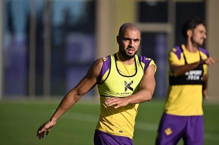 Sofyan Amrabat terkendala finansial untuk gabung Man United (Foto: instagram official Sofyan Amrabat)