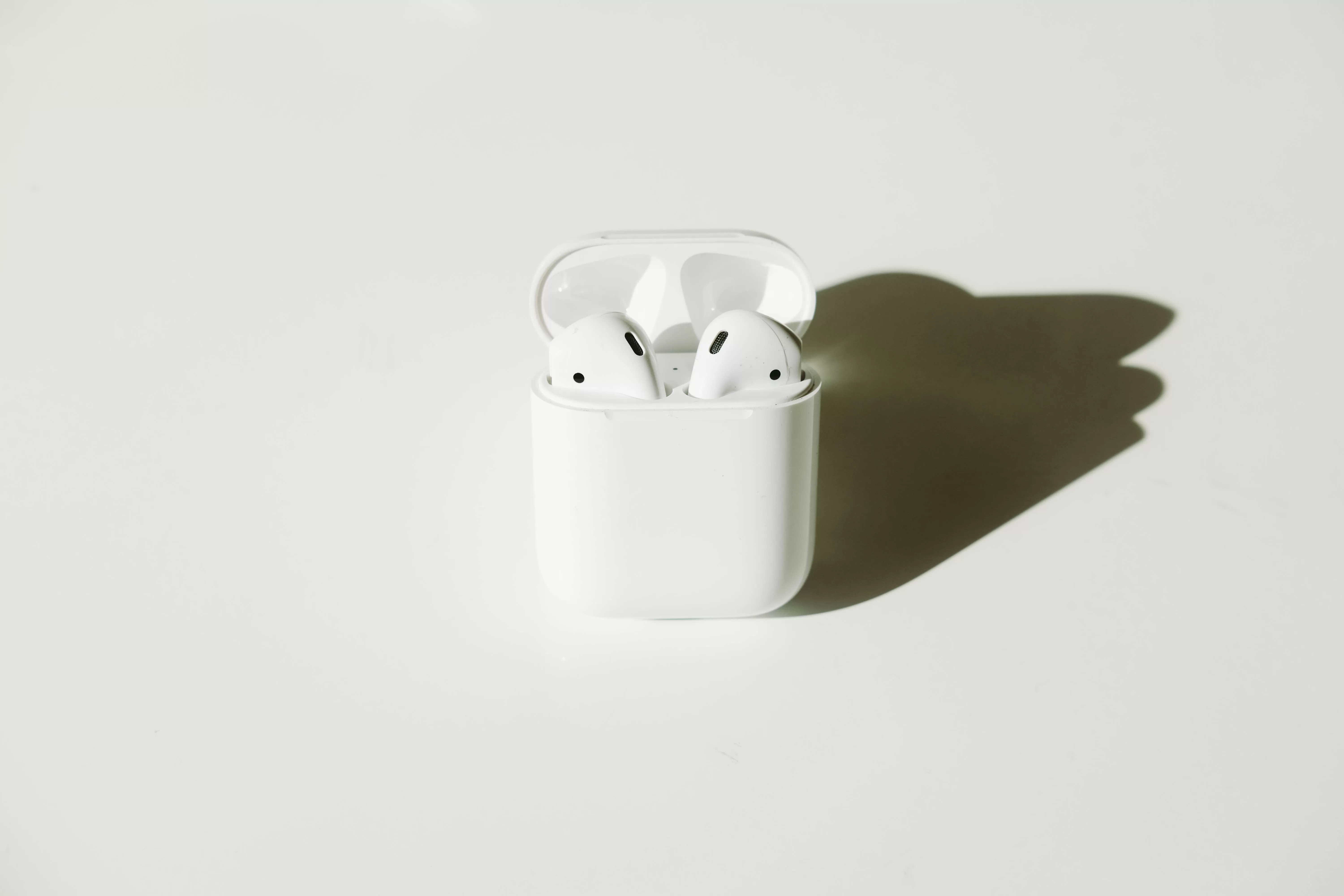 Earphone Wirelles (Unsplash/aaina-sharma)