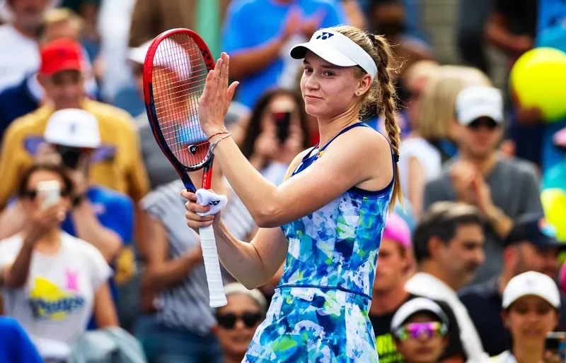 Hasil AS Terbuka 2023 hari 1 tunggal putri salah satunya menyajikan kemenangan unggulan 4 Elena Rybakina. (Foto: tennis.com)