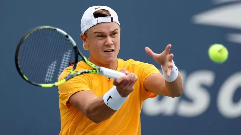 Hasil AS Terbuka 2023 hari 1 tunggal putra menyajikan tersingkirnya unggulan 4 Holger Rune. (Foto: Eurosport)