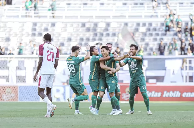 Hasil Persebaya Vs PSM dalam laga pekan ke-9 Liga 1 2023/2024. (Foto: Persebaya Surabaya)