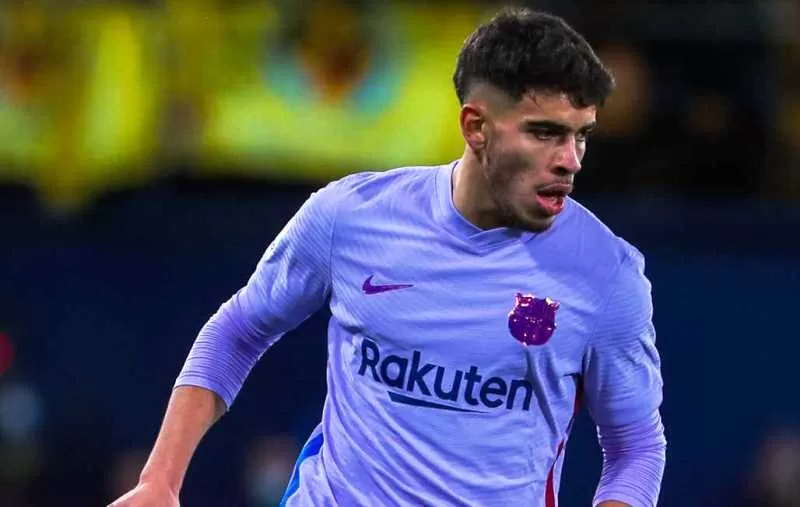 Pemain sayap Barcelona Ez Abde telah menjadi salah satu nama yang paling erat dikaitkan dengan kepergiannya selama musim panas 2023. (Foto: afrik foot)