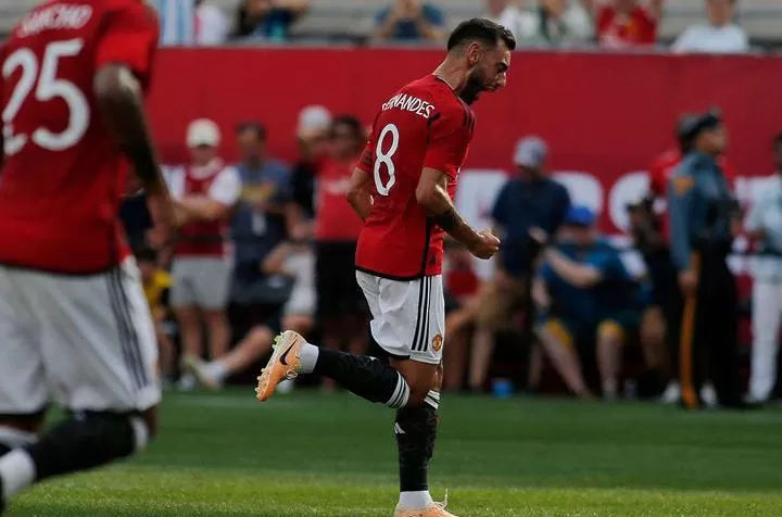 Bruno Fernandes dapat dukungan dari Paul Scholes sebagai kapten tim (Foto: instagram official Bruno Fernandes)