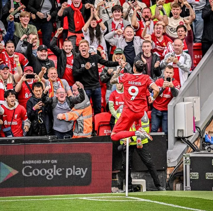 Darwin Nunez dapat pujian dari Mac Allister (Foto: instagram official Darwin Nunez)