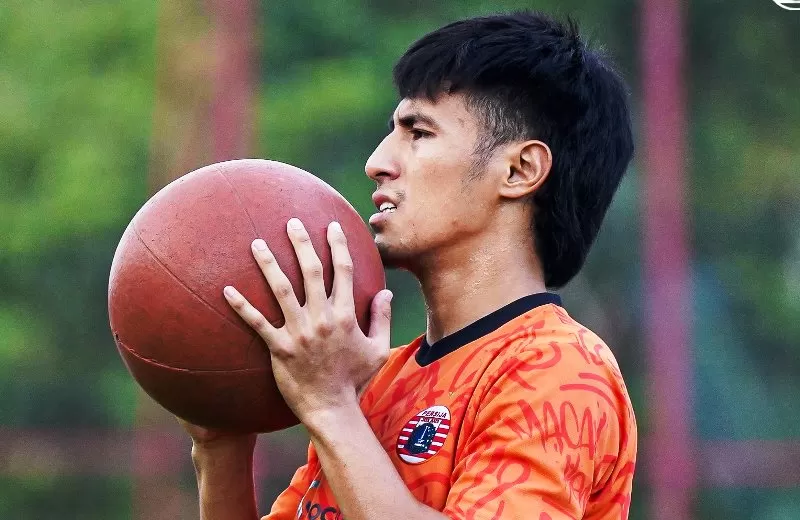 Hasil sidang Komite Disiplin PSSI teraktual, yakni pada 5 dan 7 September 2023 salah satunya memutuskan menghukum Hanif Sjahbandi. (Foto: Persija)