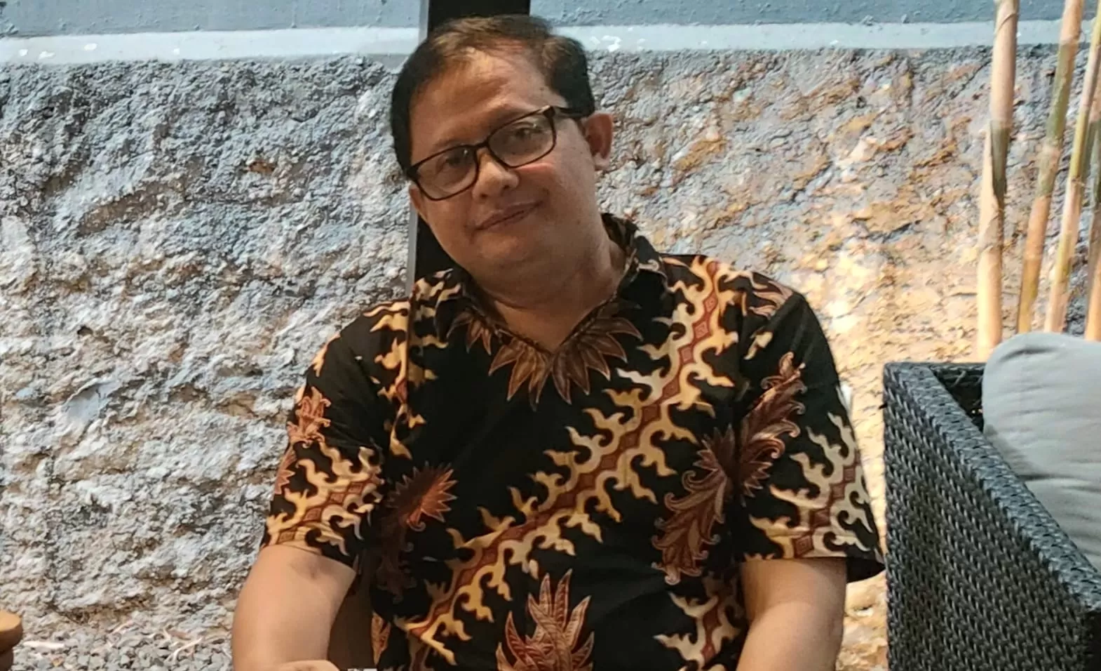 Ubedilah Badrun sebut kemungkinan Ridwan Kamil ada tiga faktor (Dok Konteks.co,id/Lopi Kasim)