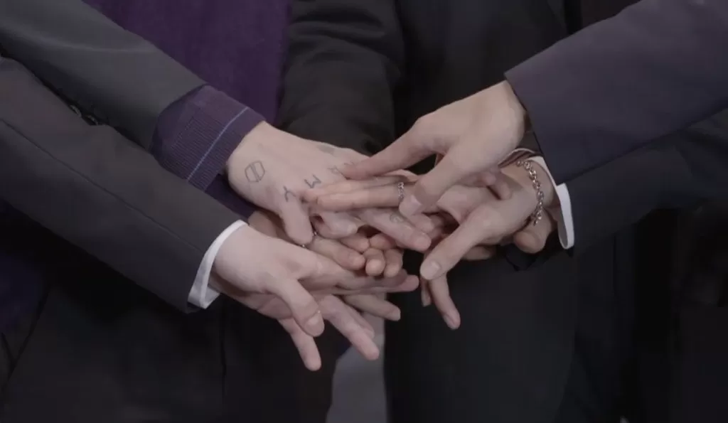 BTS Mempebarui Kontrak dengan HYBE, 3 Anggota Ikut Wajib Militer, Akan Tetap Bersama hingga 2025 (Foto: Twitter @btspiics1)