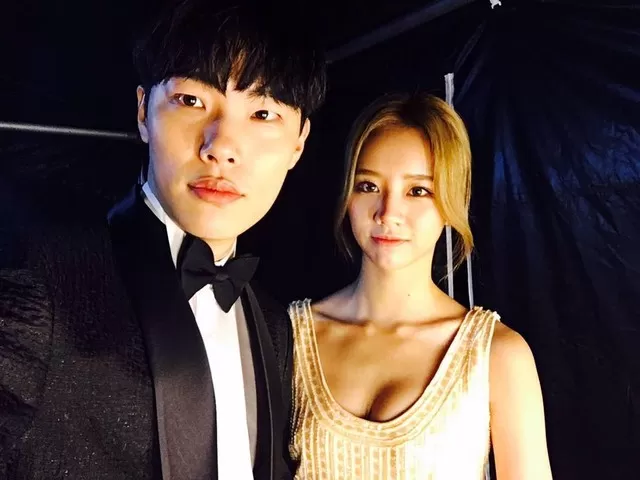 Lee Hyeri dan Ryu Jun Yeol.(Instagram@hyeri_0609)