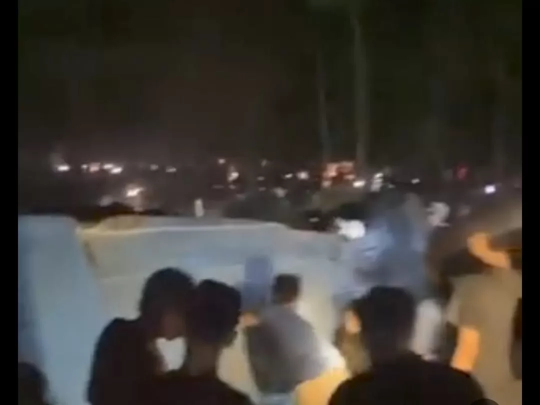 Kronologi KA Probowangi tabrak Isuzu Elf hingga 11 orang tewas (Dok tangkapan layar)