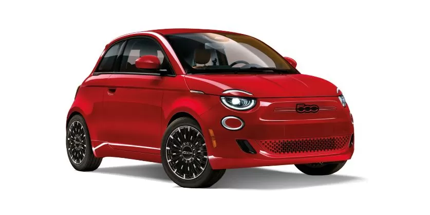 FIAT 500e RED (Car and Driver)