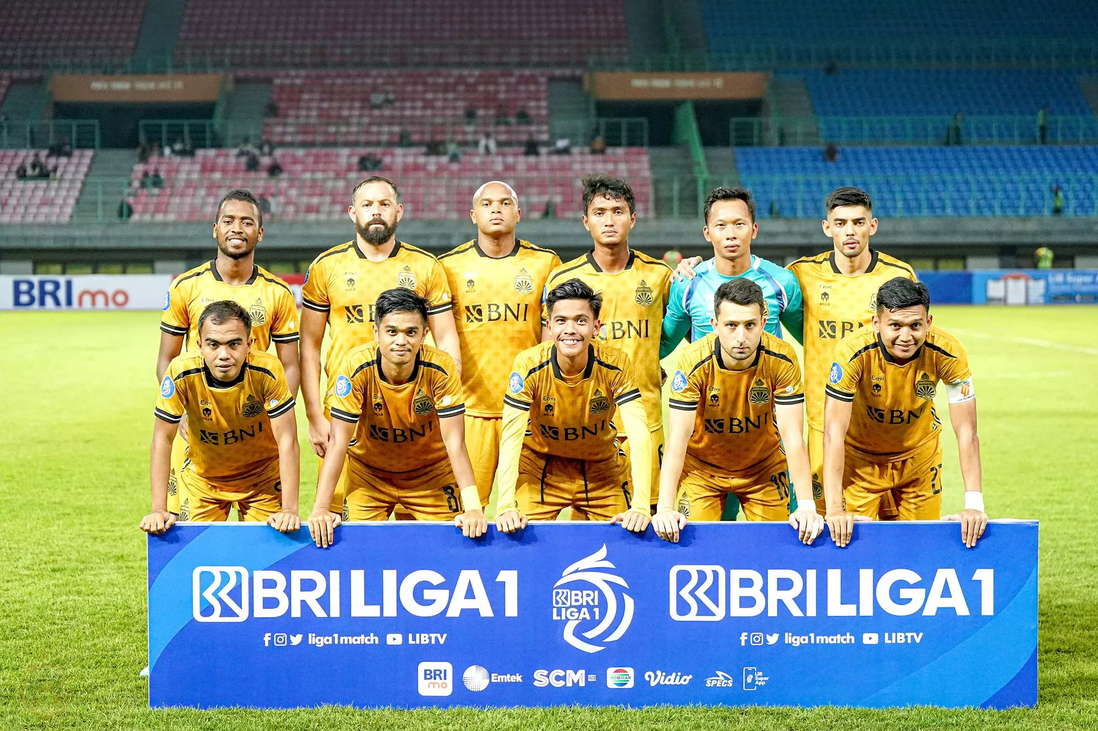 Bhayangkara FC mengalahkan Barito Putera dalam pekan ke-33 Liga 1 dengan mencetak lima gol, skor 5-1 (Foto: LIB)