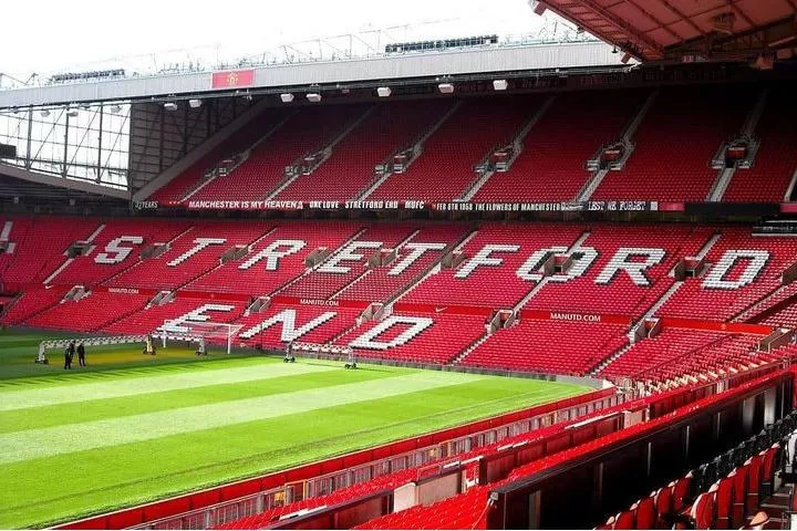 Sir Jim Ratcliffe resmi akuisisi 25% saham Manchester United (Foto: instagram/@old.trafford.official)