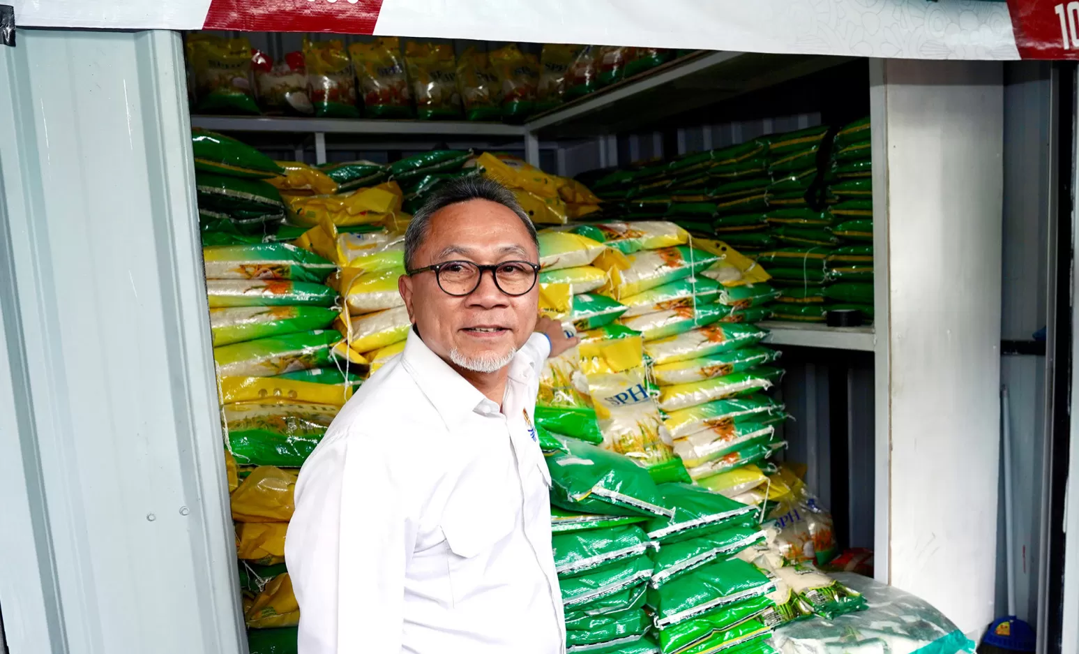 Mendag Zulhas di Pasar Genteng Baru Surabaya