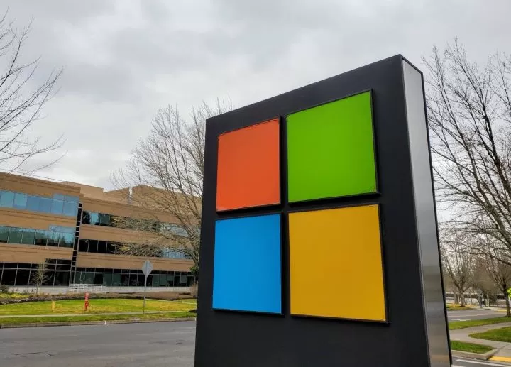  Tampak Kampus Microsoft di Redmond, Washington, AS. Microsoft memecat hampir 2.000 karyawannya. Foto: GeekWire
