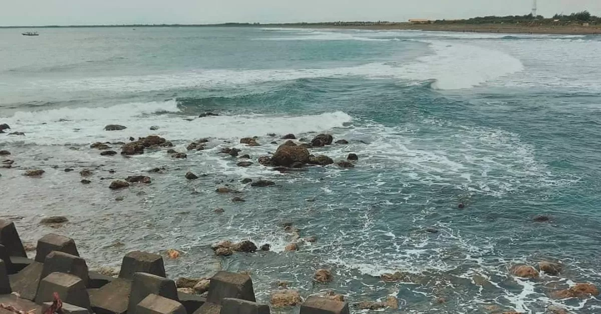 Wisata Pantai Puger Jember (Tangkapan Layar Instagram @explorejember_)