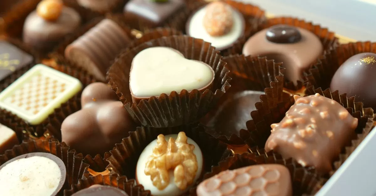 3 Makanan yang Harus Dihindari Saat Berjerawat (Canva by congerdesign)