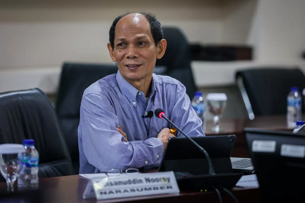 Pakar ekonomi Ichsanuddin Noorsy sebut demokrasi korporasi sebagai tanggapan ramainya taipan dukung paslon 2. (Foto: ist)  