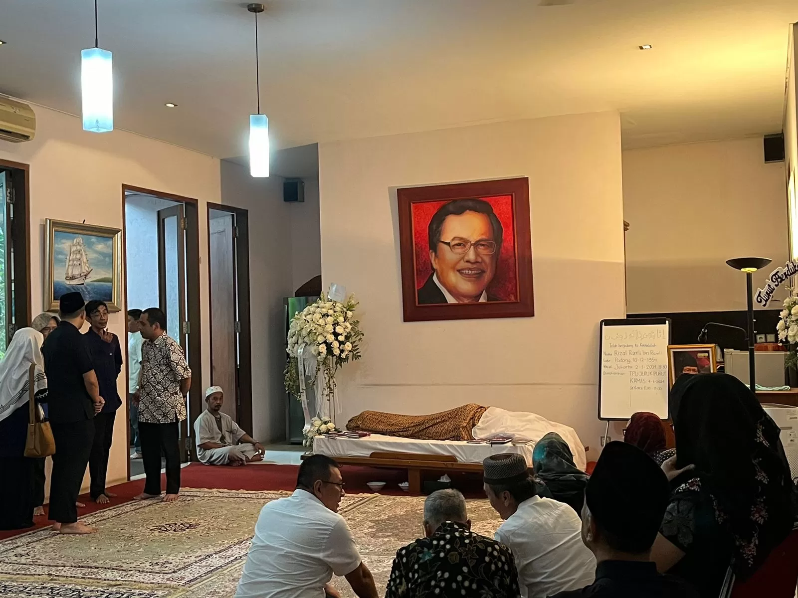 Jenazah Rizal Ramli saat disemayamkan di rumah duka. (Foto: Konteks.co.id/Melani  Angelina)