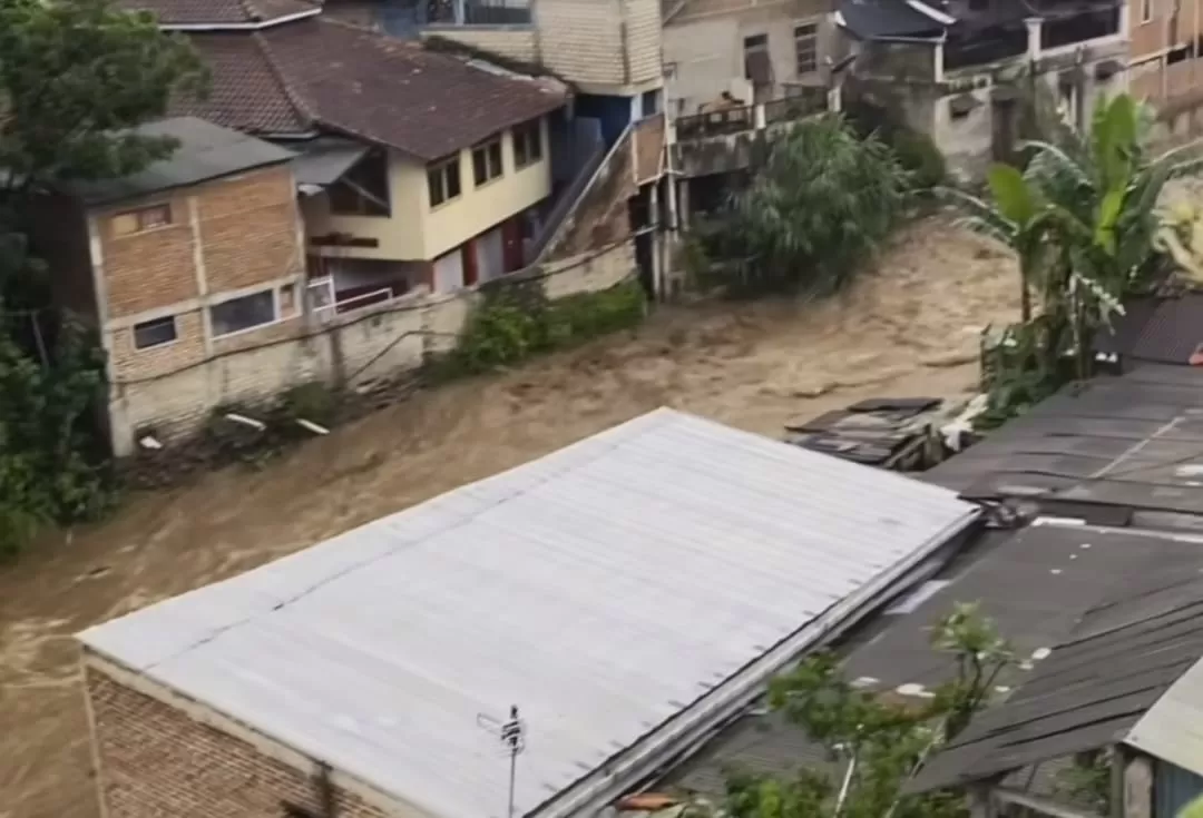 Banjir Bandang menerjang kota Bandung (Dok Istimewa)