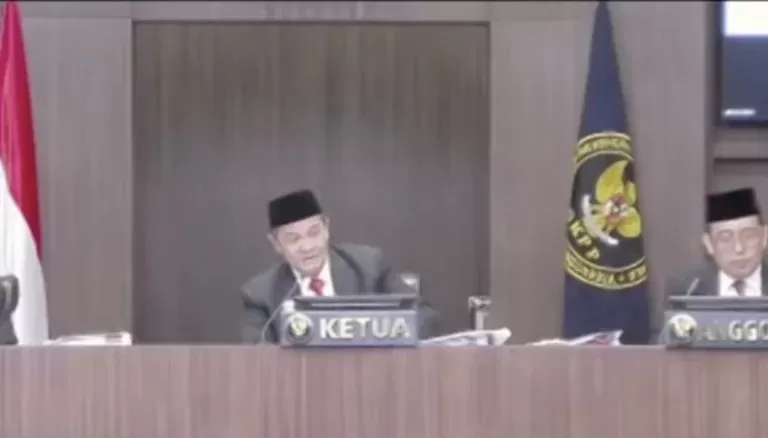 DKPP Putuskan Ketua KPU Hasyim Asy'ari langgar kode etik loloskan Gibran jadi Cawapres (Dok DKPP)