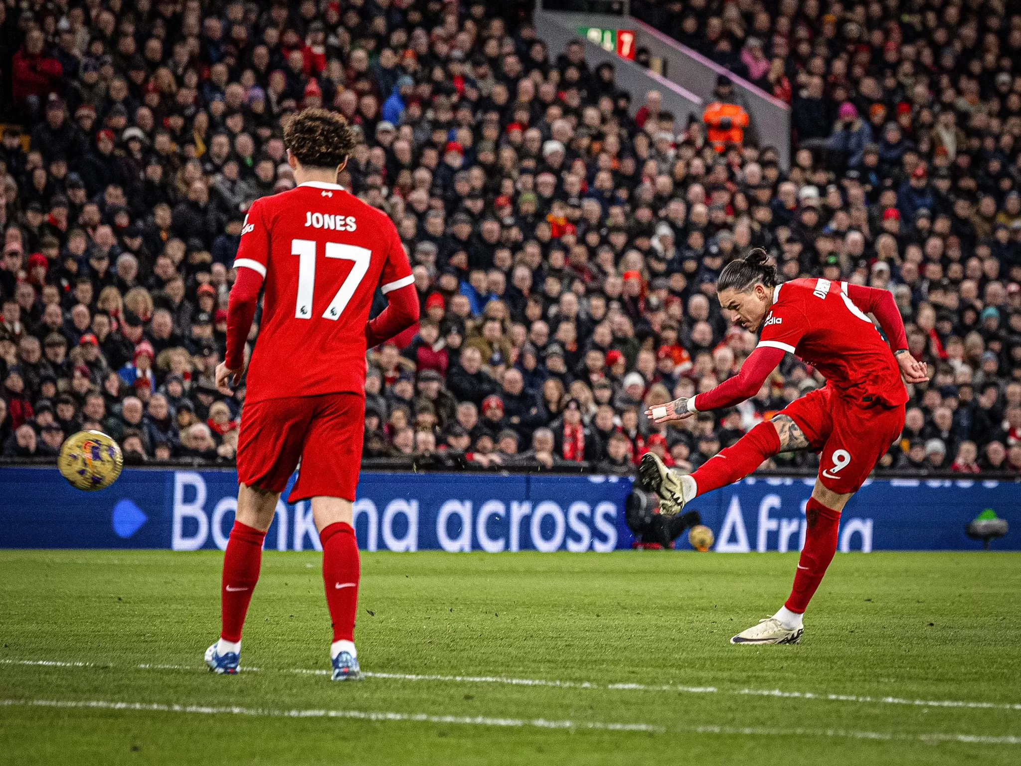 Darwin Nunez (kanan) (Foto: X - @Darwin Nunez)