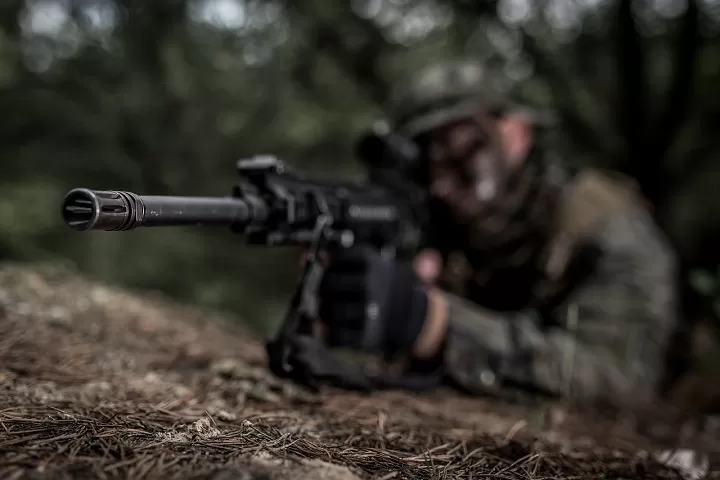 kontak tembak aparat TNI-Polri dengan KKB dekat kantor Bupati Intan Jaya (Ilustrasi Pixabay)