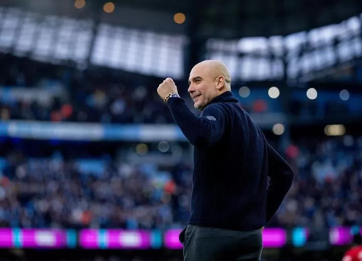 Pep Guardiola tak mau pikirkan para rivalnya dalam perburuan gelar Liga Inggris (Foto: instagram/@pepteam)