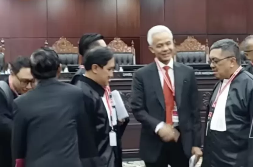  Tim hukum Ganjar dan Mahfud MD usai melaksanakan sidang di Mahkamah Konstitusi (MK).