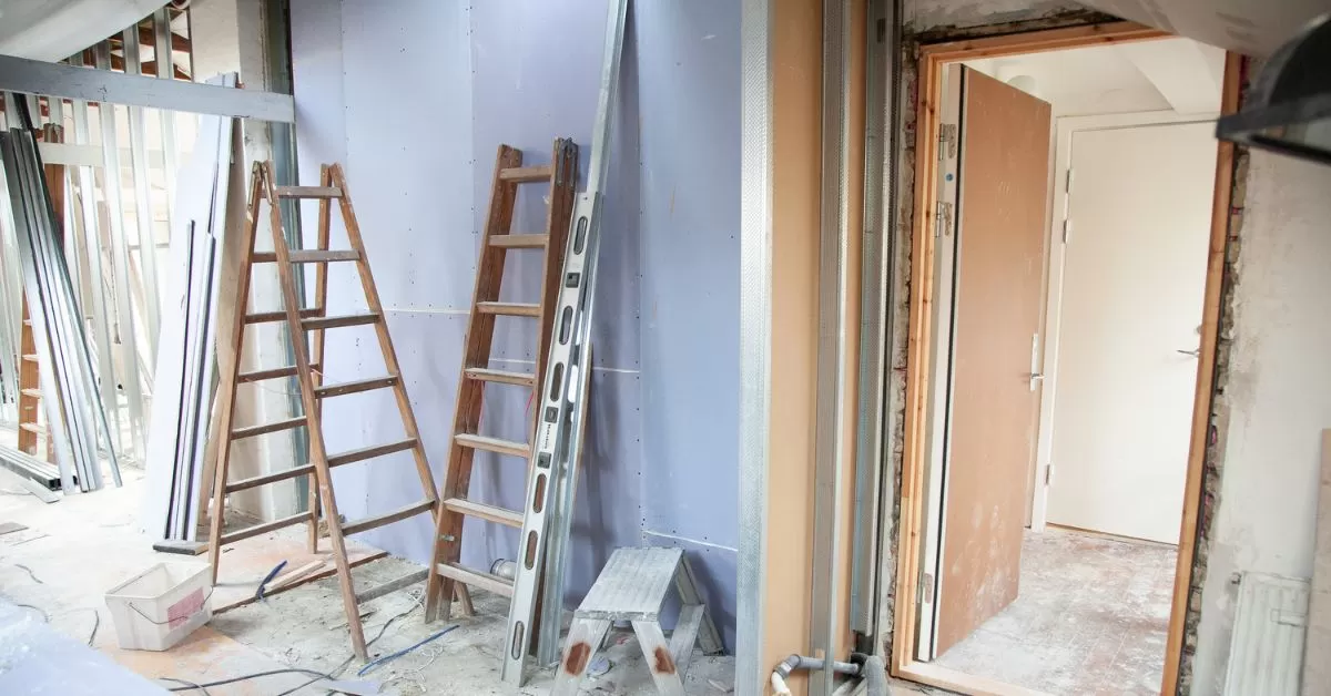 Alasan Tradisi Selalu Renovasi Rumah Jelang Lebaran (Canva by Rene Assmusen)