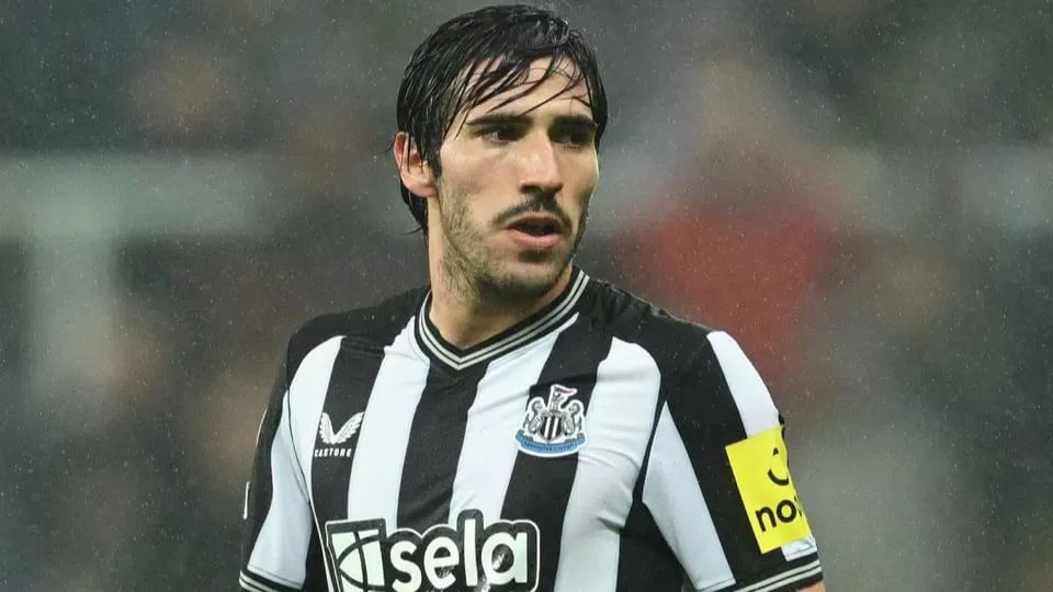 Sandro Tonali yang didakwa kasus pelanggaran taruhan oleh FA / sumber: @FabrizioRomano / via: X