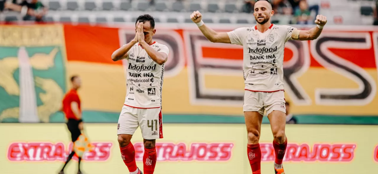 Persebaya vs Bali United (Foto: Bali Utd)