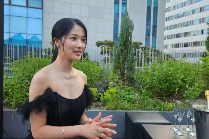 Agensinya dikritik karena kurang promosikan dirinya, Kim Hye Yoon menyuarakan ketidakadilan. (Foto: Instagram/@hye_yoon1110)