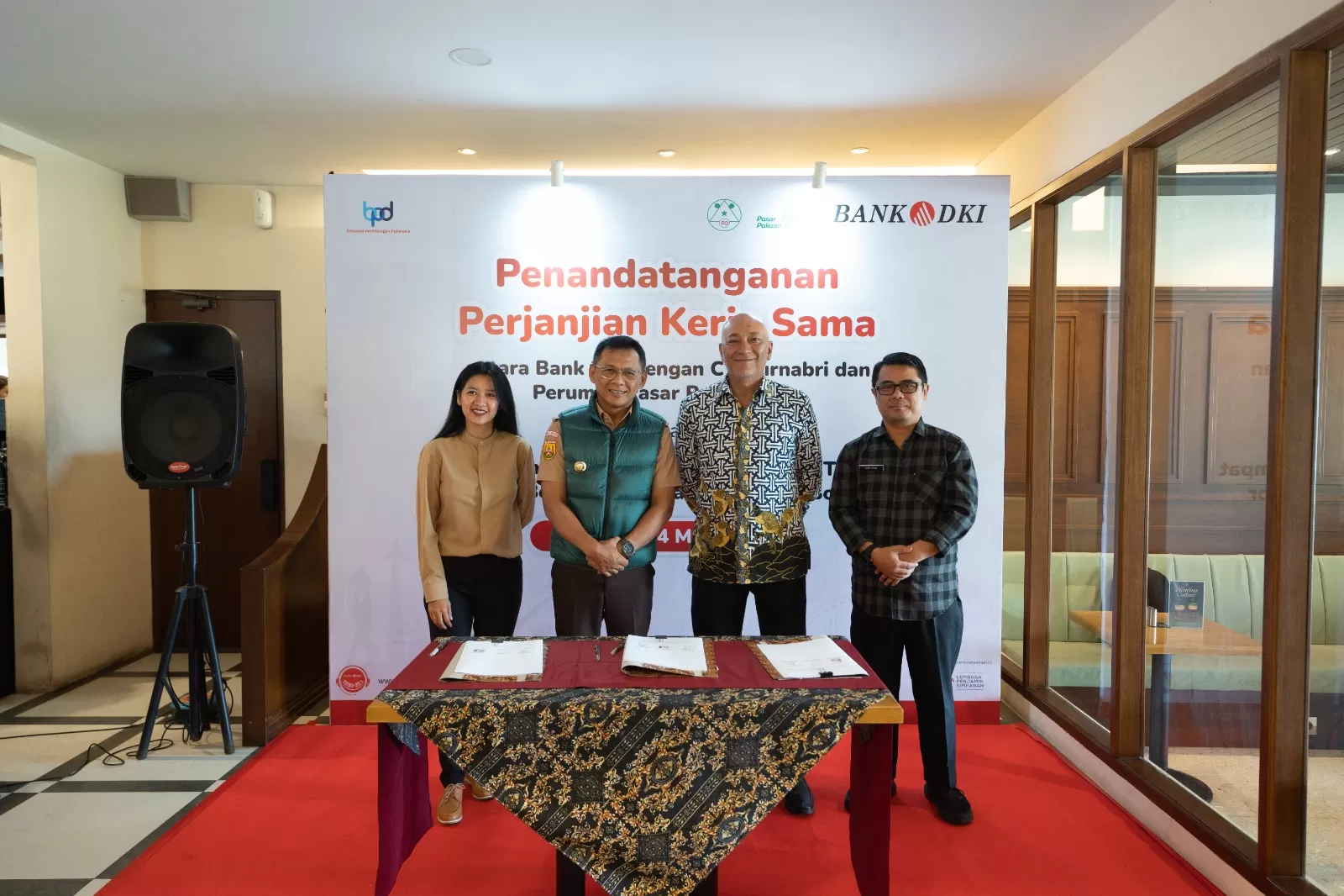 Bank DKI Gandeng Perumda Pasar Pakuan Jaya beri fasilitas kredit kepemilikan tempat usaha di Pasar Sukarasari Bogor (Dok Bank DKI)