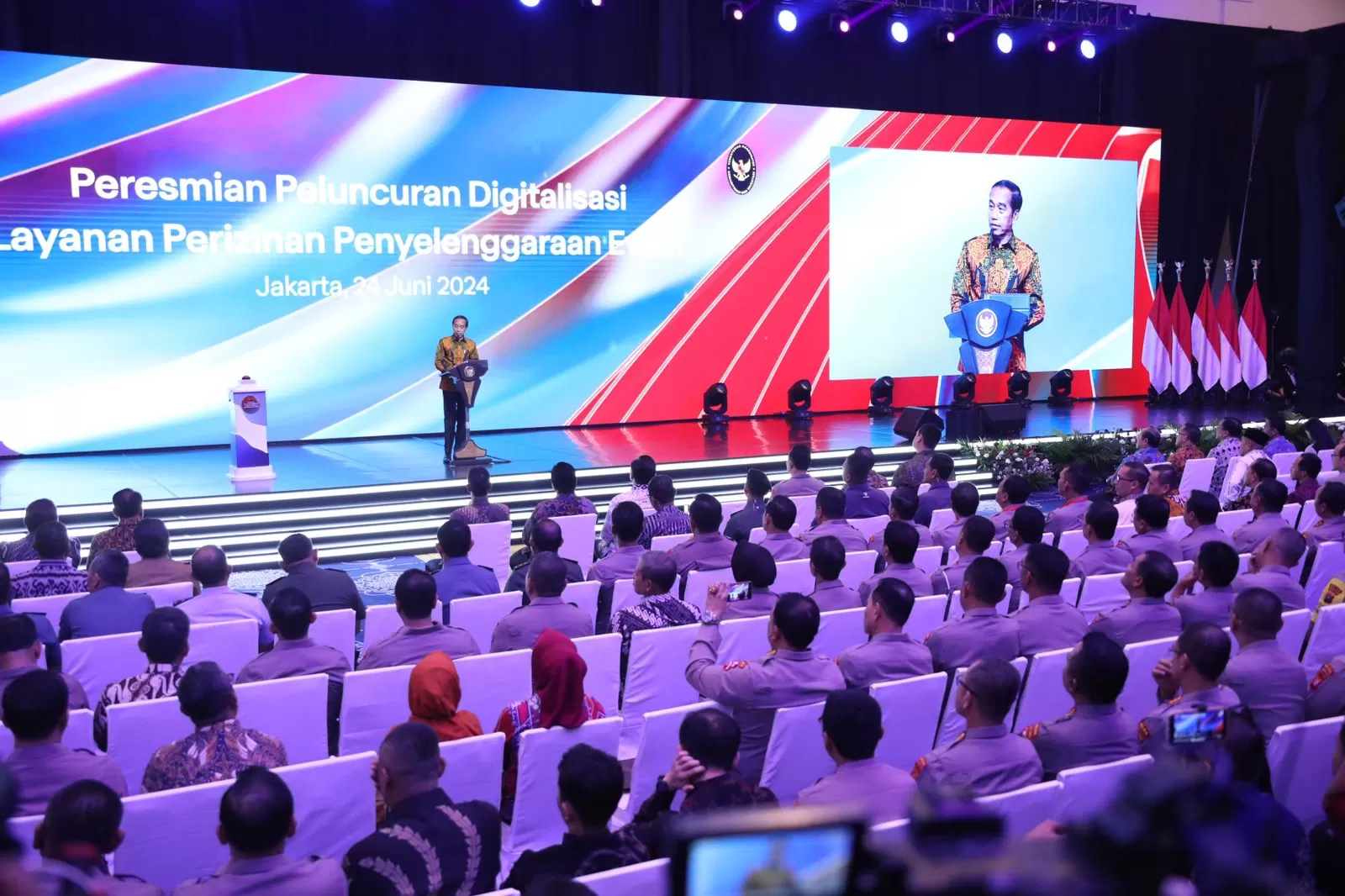 Jokowi dibuat lemas dengan berbelit-belitnya izin penyelenggaraan MotoGP (Dok Kemenpan RB)