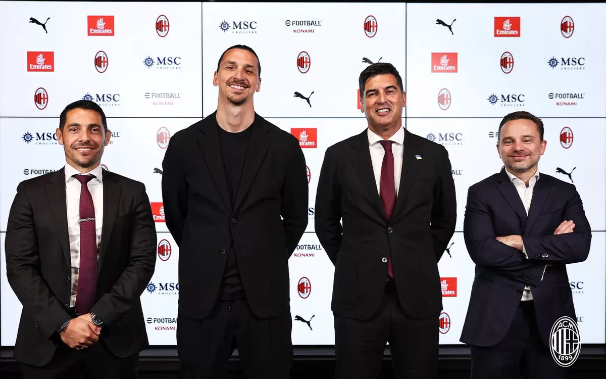 Paulo Fonseca (kedua dari kanan) menjadi satu di antara wajah baru pelatih Liga Italia Serie A (Foto: AC Milan)