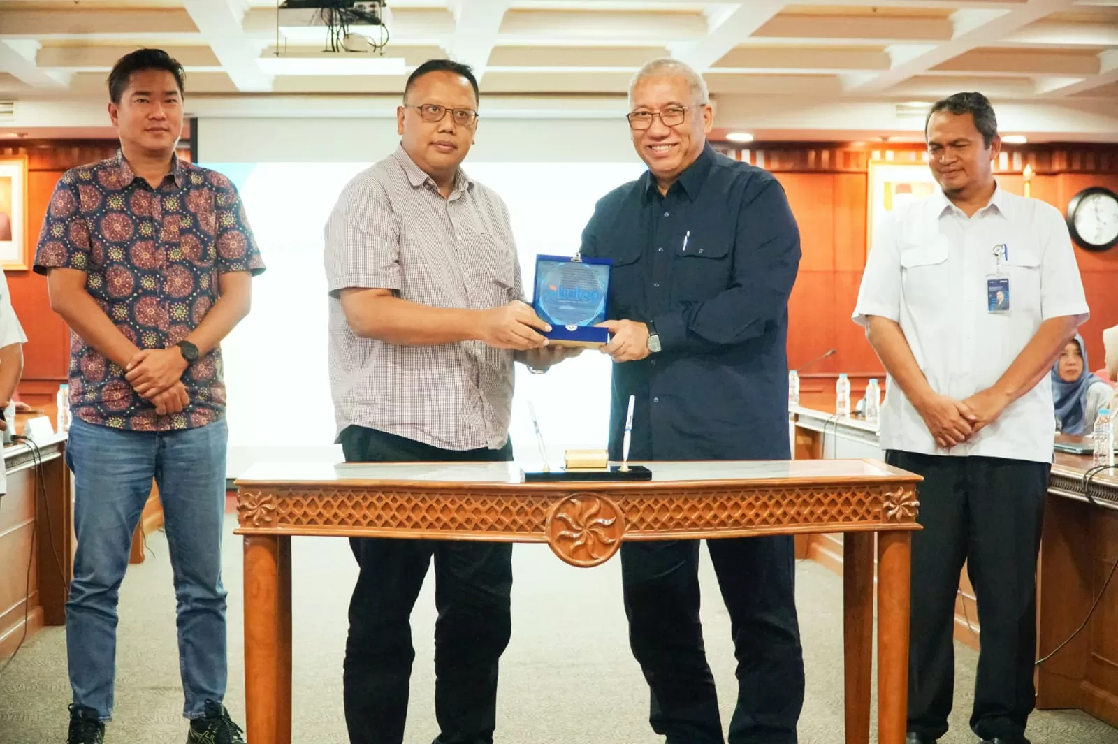 Penandatanganan Nota Kesepahaman (MoU) PT Sang Hyang Seri dan Perum Bulog (Dok Istimewa)