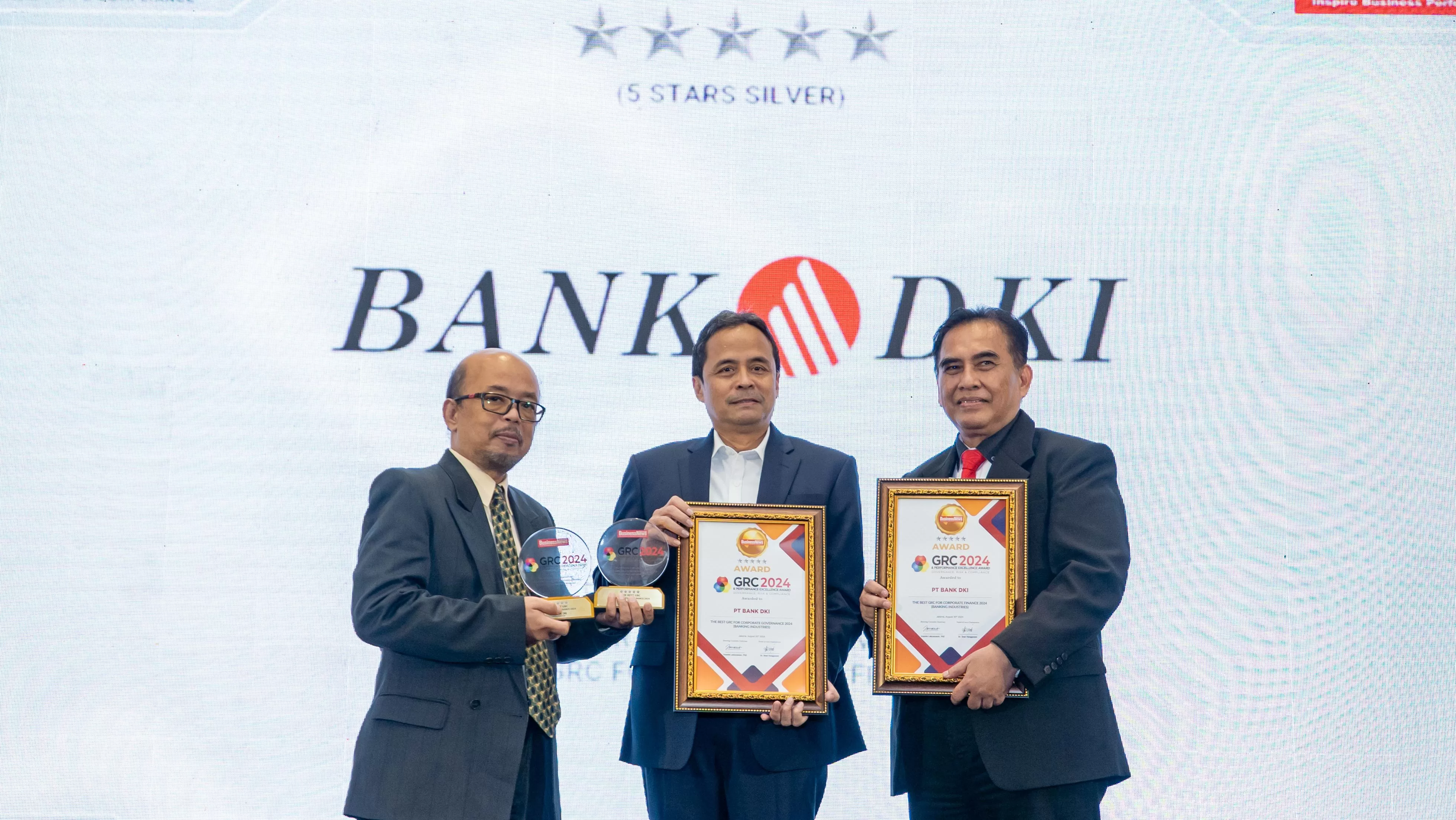Penghargaan Bank DKI dalam pergelaran GRC dan Performance Excellence Award 2024 (Dok Bank DKI)
