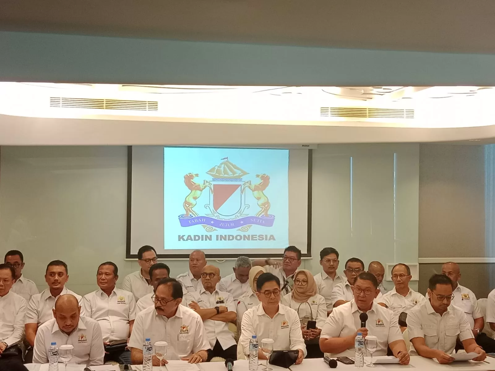 Kadin Indonesia Sikapi Munaslub yang Mengesahkan Anindya Bakrie Jadi Ketua Umum.