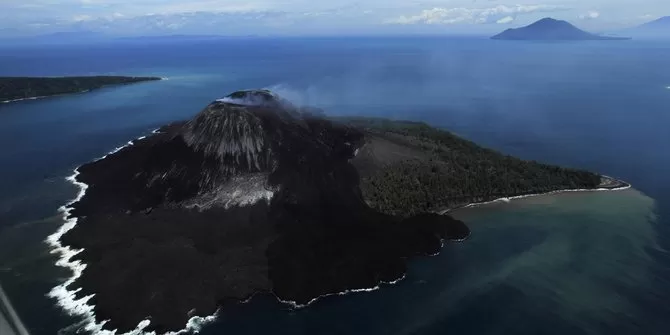 Gunung Anak Krakatau Jadi Daya Tarik Ilmuwan Karena Penuh Misteri - Krjogja