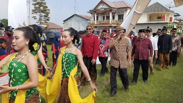 Festival Merapi Merbabu Tampilkan 15 Kelompok Seni Tari. (Foto : Mulyawan)
