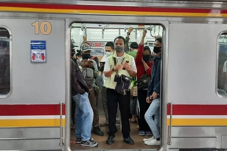 Ilustrasi penumpang kereta api (Foto Arsip)