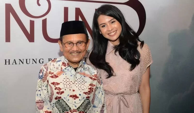 Bj Habibie Pilih Maudy Ayunda Perankan Ainun Muda Krjogja